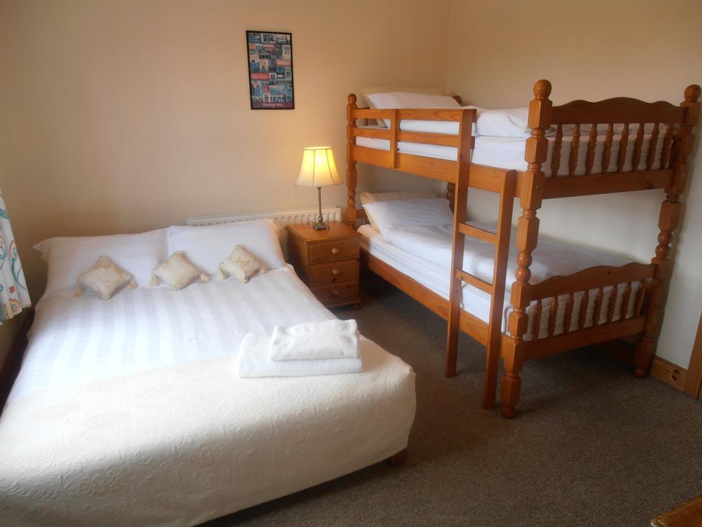 Hungry Hill Lodge Adrigole Room photo